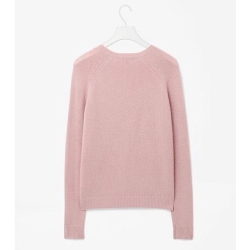 100% Cashmere COS sweater